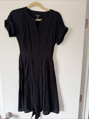 Simply Vera Vera Wang Black Short-Sleeve V-Neck Fit-and-Flare Dress